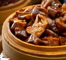 Spicy Braised Pork Intestines