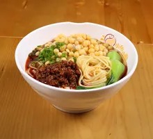Spicy Broad Noodles with Pea Paste