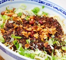 Fried Meat Sauce Noodles
