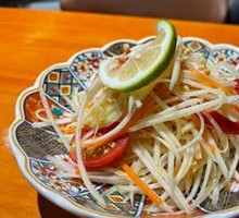 Green Papaya Salad