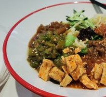 Classic Noodle Soup with Sauce