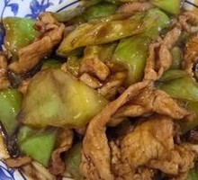 Spicy Pork Stir-Fry Noodles