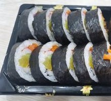 Beef Seaweed Rice Roll