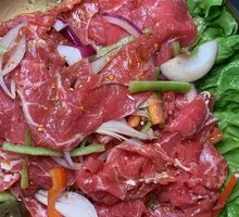 Signature Freshly Sliced Beef