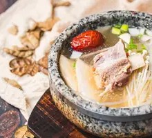 Korean Nutritious Pork Rib Soup