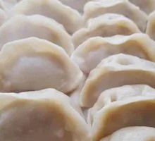 Beef and Scallion Steamed Dumplings