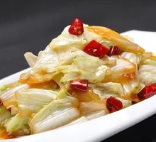 Spicy and Sour Napa Cabbage
