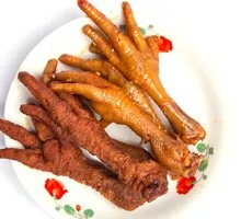 Braised Chicken Feet with Tiger Skin