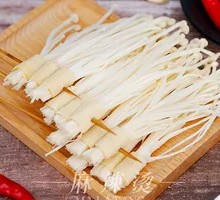 Enoki Mushroom