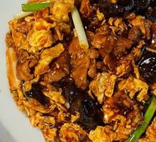 Sour Stir-Fried Egg with Wood Ear Mushrooms