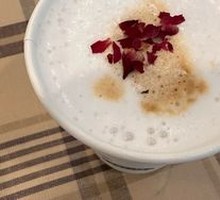 Rose Huangqi Latte