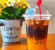 Orange C Iced Americano