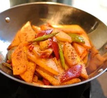 Spicy Potatoes in Dry Pot