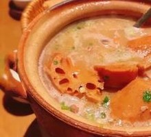 Braised Spare Ribs with Lotus Root from Honghu