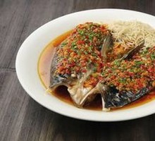 Organic Fish Head with Pancake from Danjiangkou Reservoir