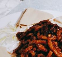 Beijing-style Shredded Pork in Soy Sauce