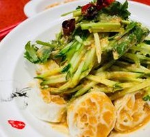 Mixed Noodles with Lotus Root