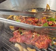 Sand Onion and Beef Stir-fry