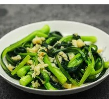 Garlic Stir-Fried Baby Bok Choy