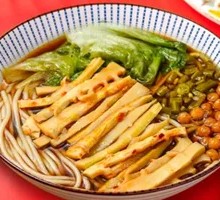 Bamboo Shoots in Tomato Sauce Noodles