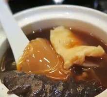 Braised Sea Cucumber with Fresh Hoof Tendons