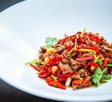 Stir-Fried Beef with Yellow Onion