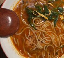 Yunnan Fresh Meat Small Pot Rice Noodles