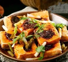 Old Changsha Steamed Tofu with Stinky Tofu