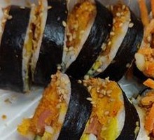 Crispy Egg Yolk Pork Floss Seaweed Rice Roll