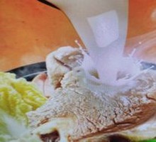 Famous Bone Noodle Soup
