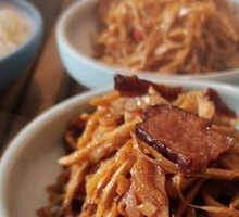 Crispy Bamboo Shoots with Preserved Pork