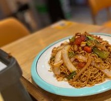 Stir-Fried Instant Noodles