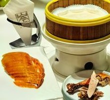 Cen's Traditional Roast Duck