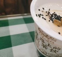 Homemade Honey Yogurt