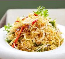 Braised Jellyfish Head with Cabbage Heart