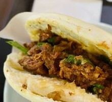 Master Si's Meat-filled Flatbread