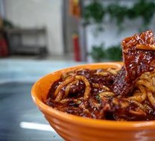 Medium Spicy Naan Noodles Half-and-Half