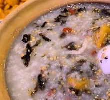 Century Egg and Pork Belly Pot Rice Porridge