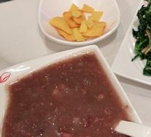 Red Bean and Coix Seed Beauty Porridge