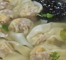 Fresh Pork and Corn Dumplings