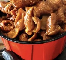 Oil-Reduced Braised Pig Intestines