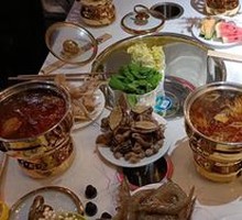 Fresh Seafood Buffet Hot Pot