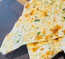 Garlic Roasted Flatbread