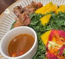Lemongrass Chicken Energy Salad