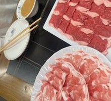 Premium Lamb Shoulder