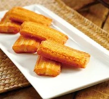 Golden Crispy Fried Cutlassfish