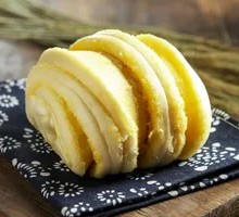 Sesame Oil Big Flower Bun