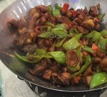 Spicy Chicken in Dry Pot