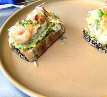 Fresh Shrimp and Bamboo Shoot Sandwich