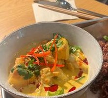 Thai Yellow Curry Sea Bass with Shrimp Rice